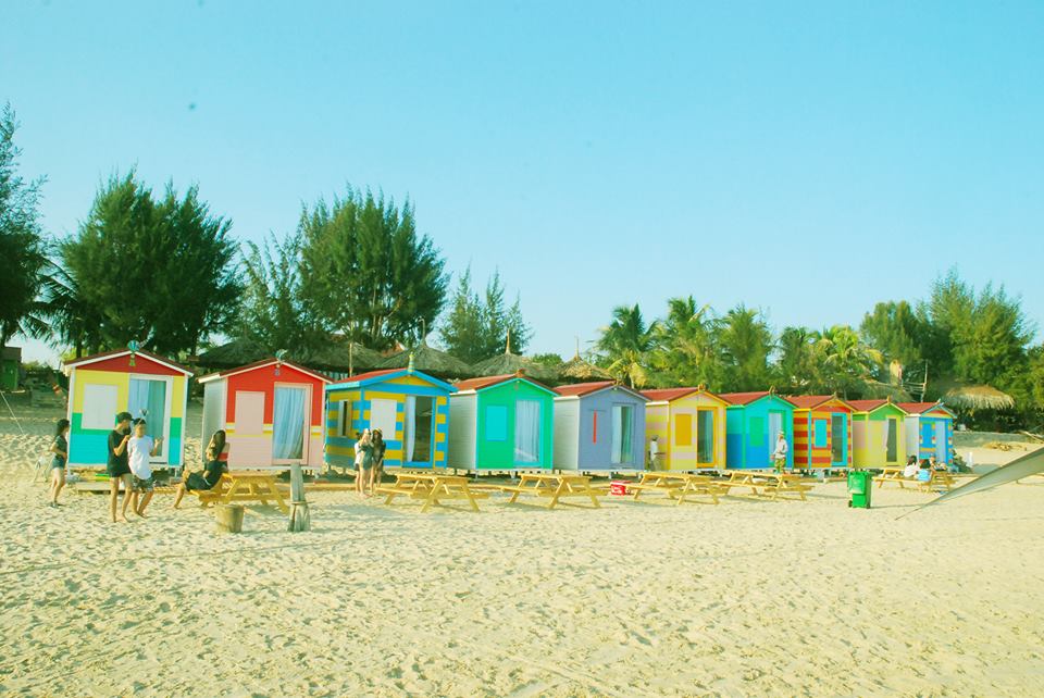 coco-beachcamp-beach-huts (1).jpg