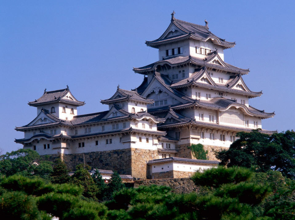 lâu-đài-hạc-trắng-Nhật-Bản-1.jpg