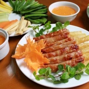 cach-lam-nem-nuong-lui-2.jpg