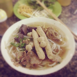 bun-bo-hue-1.jpg