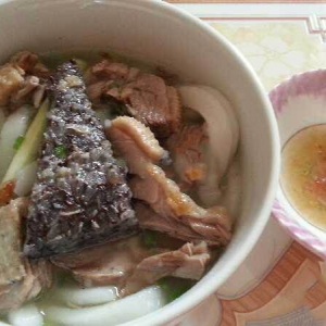 banh canh vit1.jpg