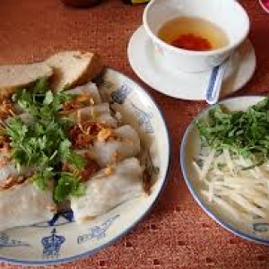 Bánh cuốn Hà Nội 1.jpg