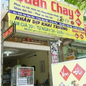 Quán Chay Vạn Đức.jpg