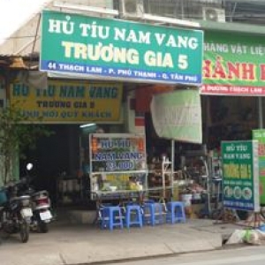 Hủ tiếu nam vang Trương Gia 5.jpg