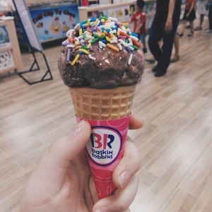 Kem Baskin Robbins - Lũy Bán Bích 7.jpg