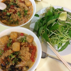 bun rieu 03.jpg