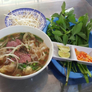 Phở Gia Truyền Hoàng Long 2.jpg