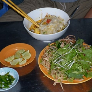 Mỳ Quảng Phát 3.jpg