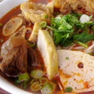 Phú Vương - Bún bò giò heo.jpg