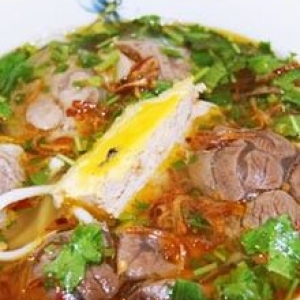 Bún Bò Huế Nam Long - Nguyễn Sơn.jpg