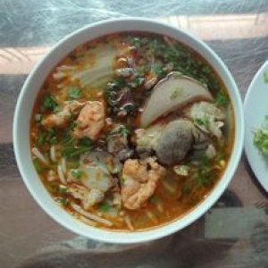 Hương Bình - Bún Bò Huế.jpg