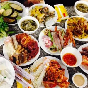 Buffet Đồ Nướng 99k.jpg