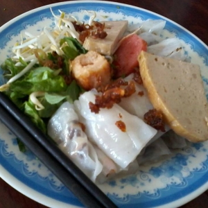 banh cuon 02.jpg