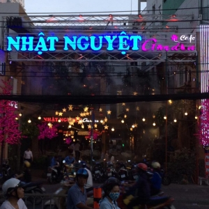 nhat nguyet 02.jpg