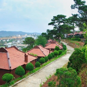 osaka_village_dalat55f1feca47c13.jpg