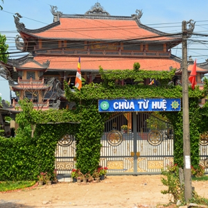 Chùa Từ Huệ 3.jpg