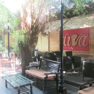 Diva Piano Cafe 02.jpg