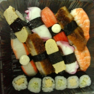 sushi truhobakunhu5.jpg