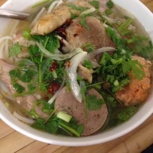 Bun bo hue vi da xua2.jpg