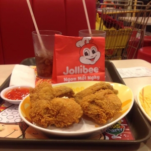 jollibee 12.jpg