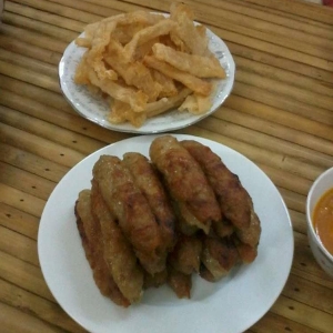 nem nuong 11.jpg