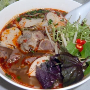 bun bo hue 03.jpg