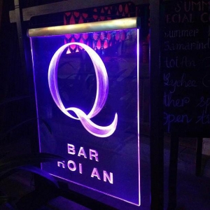 Q Bar7.jpg