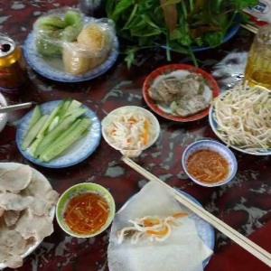 Banh canh co hue3.jpg