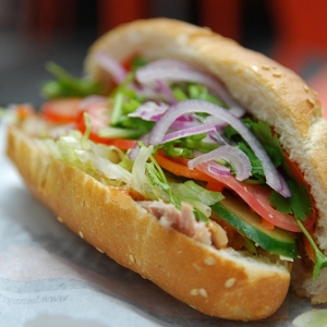 banh mi cay xang 02.jpg