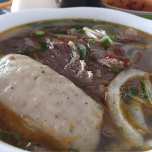 bun bo hue minh phung2.jpg