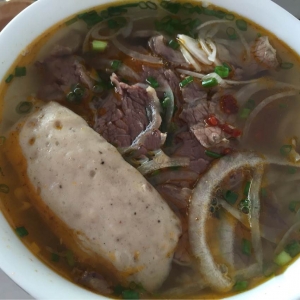 bun bo hue minh phung3.jpg