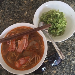 bun bo hue4.jpg