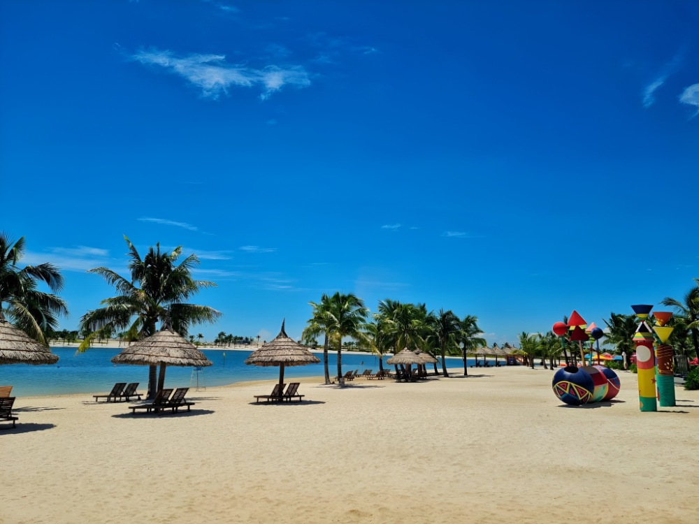 Khu Du Lịch Quốc Tế Đồi Rồng -  Dragon Beach