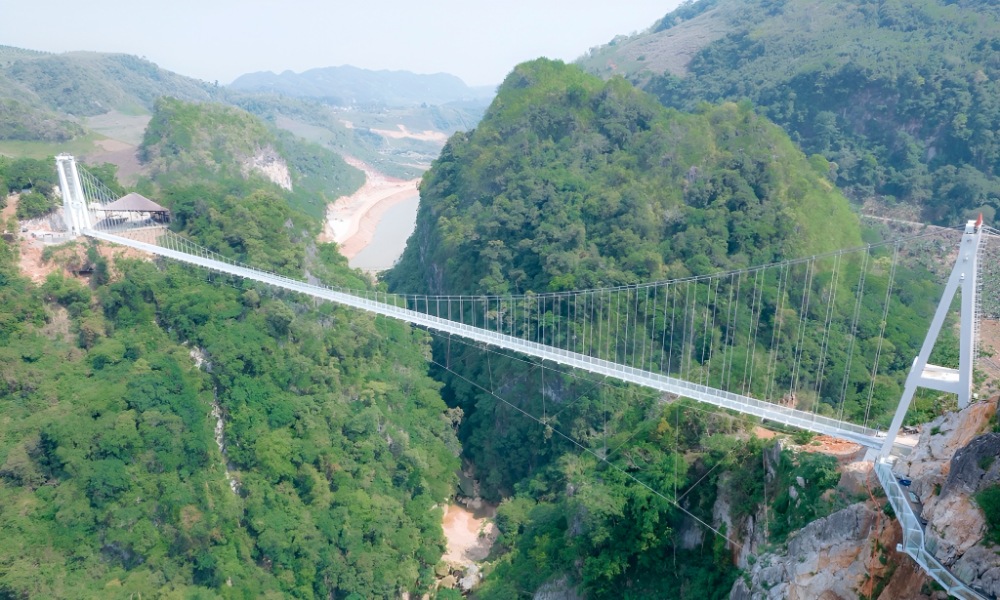 Mộc Châu Island - Cầu Kính Bạch Long
