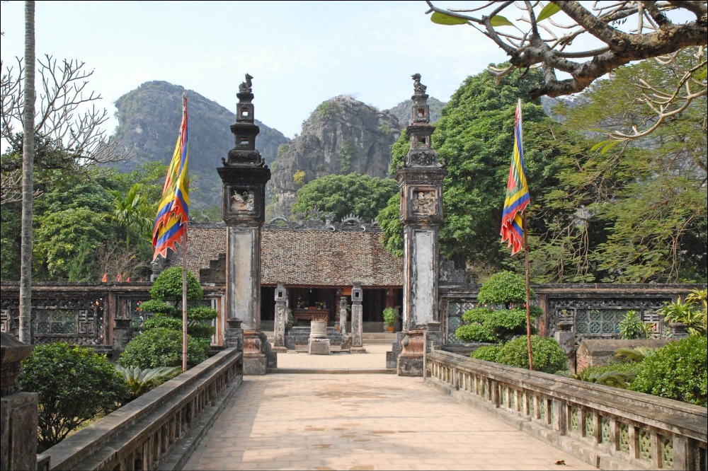 Cố Đô Hoa Lư