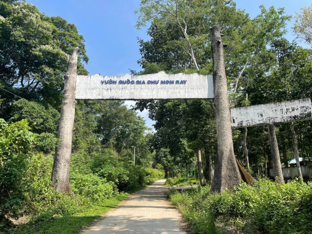 Vườn Quốc Gia Chư Mom Ray