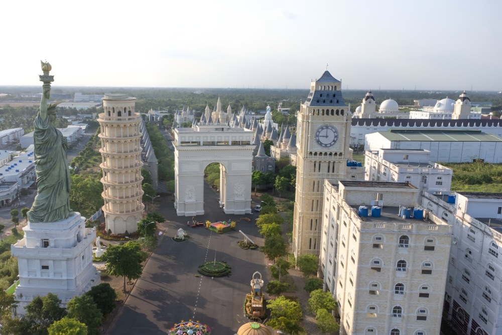Công viên Giải trí Ti & Ni