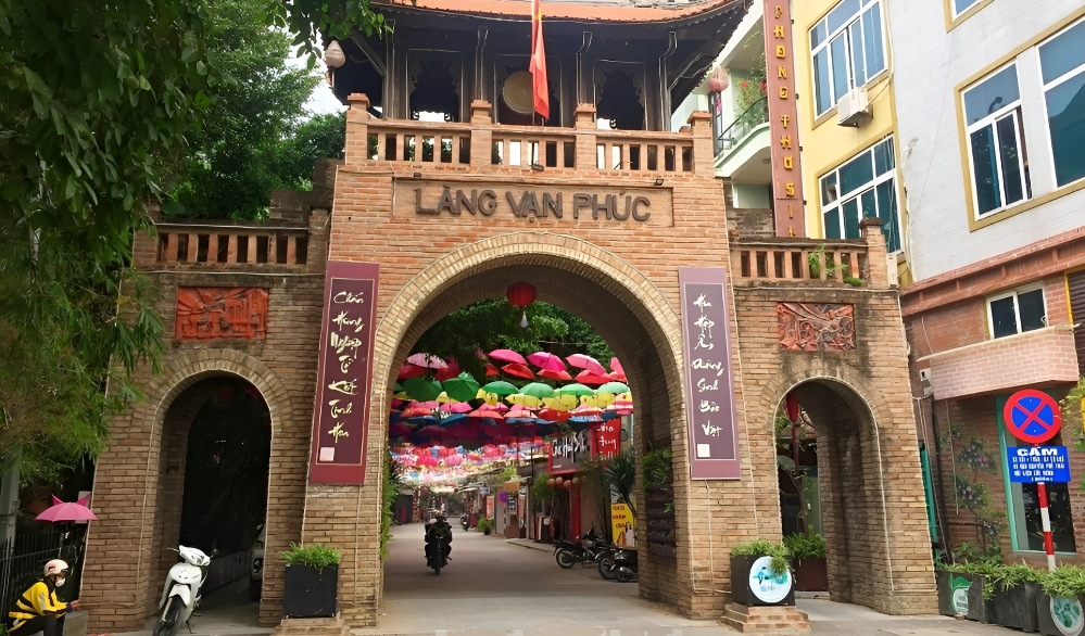 Làng Lụa Vạn Phúc