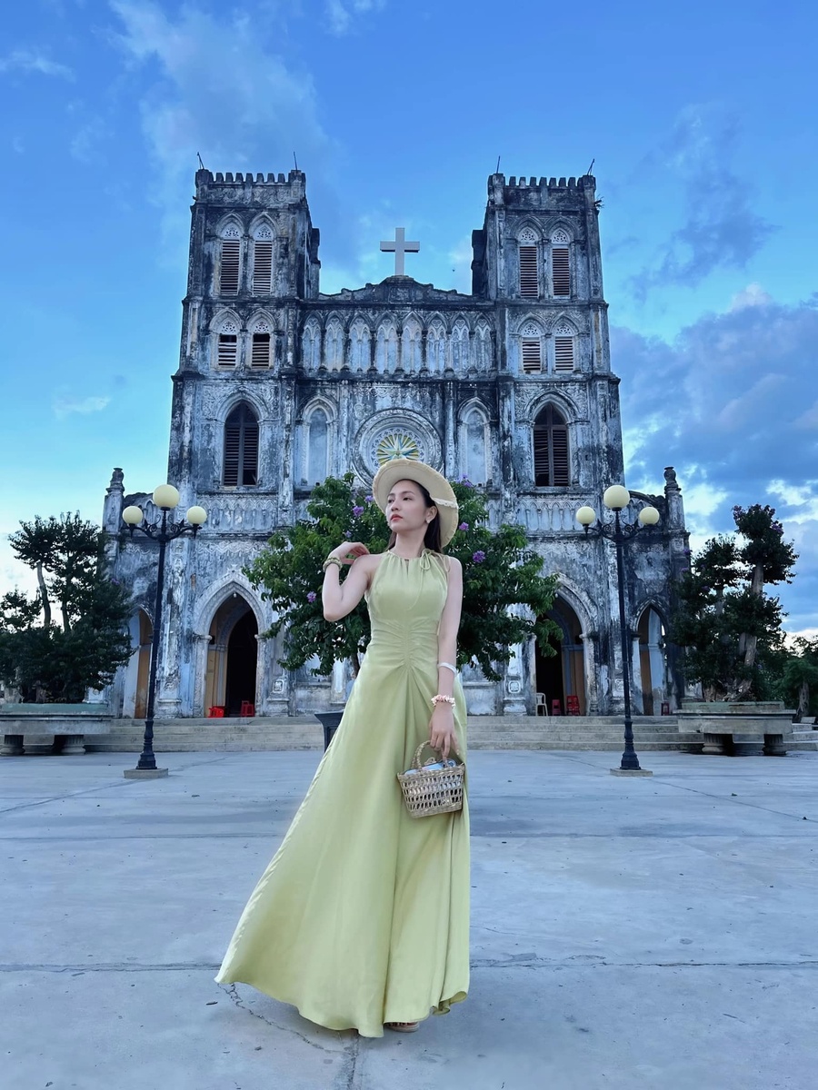 Phan Hương - Kỷ niệm 5.2024 — ảnh 10