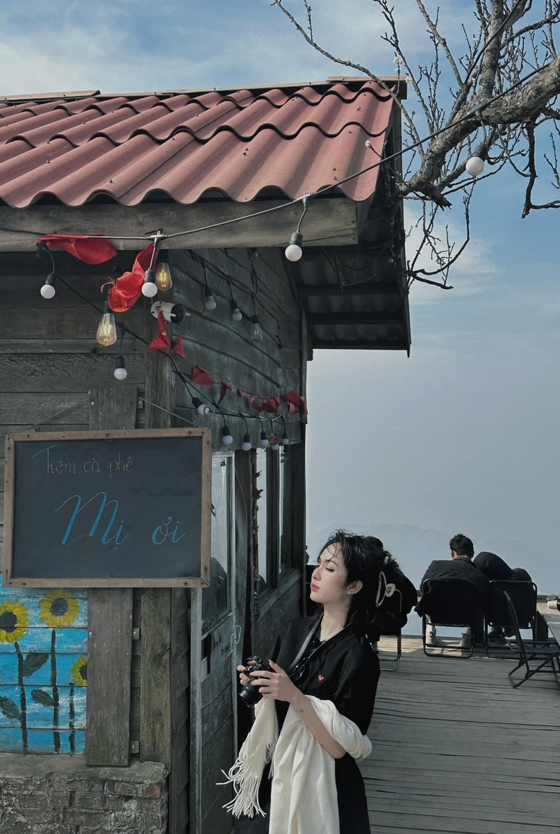 Nguyễn Trang - Kỷ niệm 2.2024 — ảnh 4