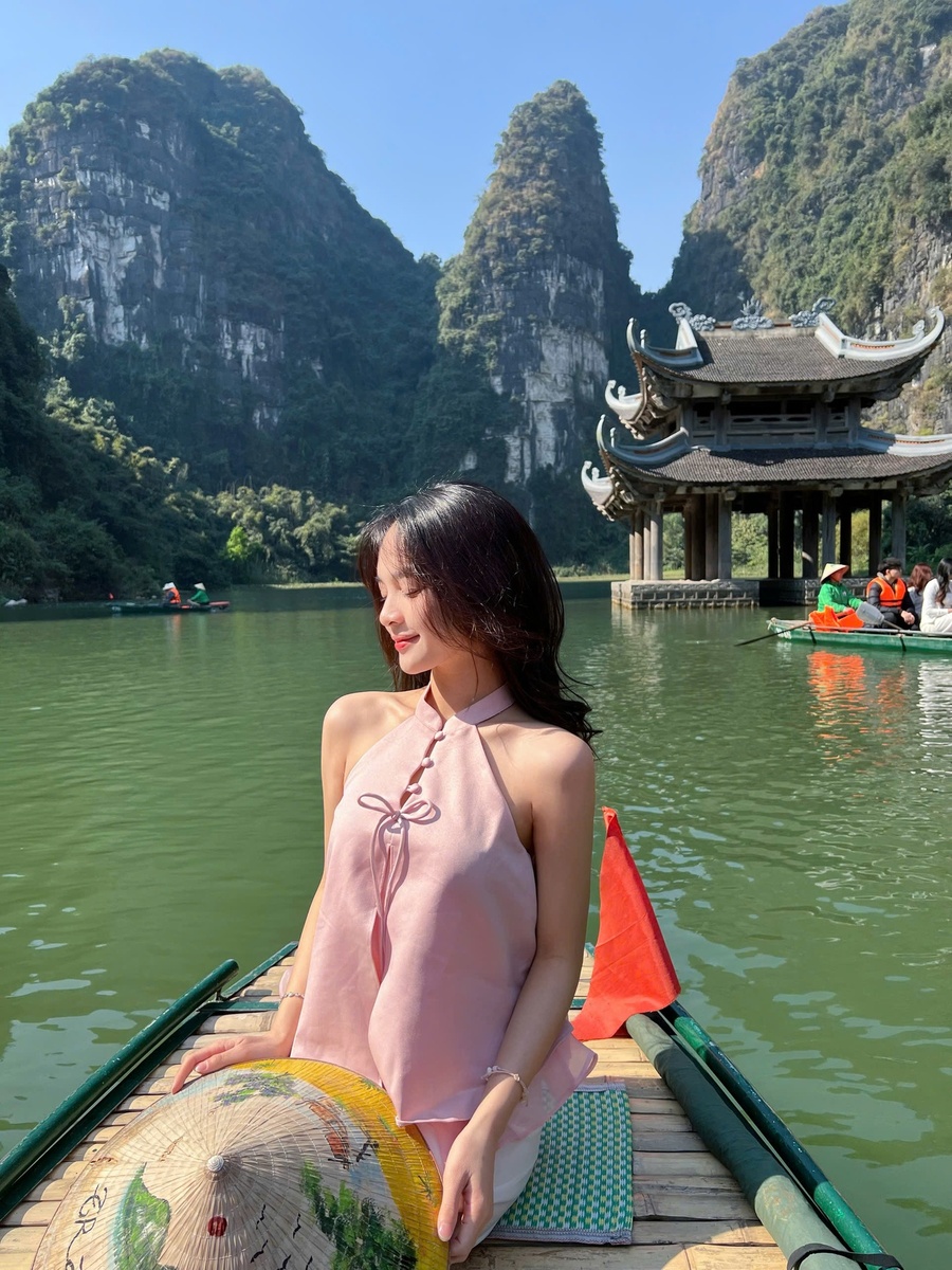 Linh Chi - Kỷ niệm 1.2025 — ảnh 2