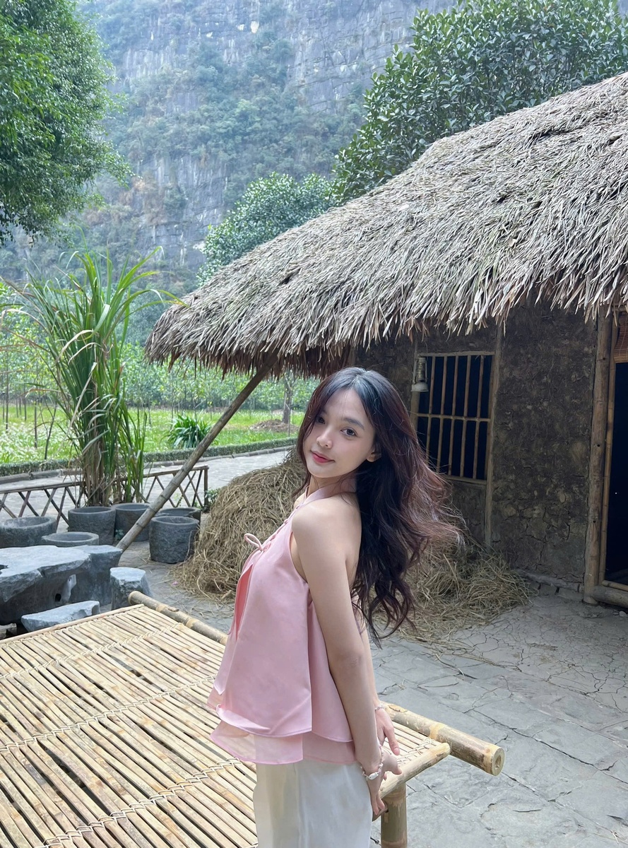 Linh Chi - Kỷ niệm 1.2025 — ảnh 8