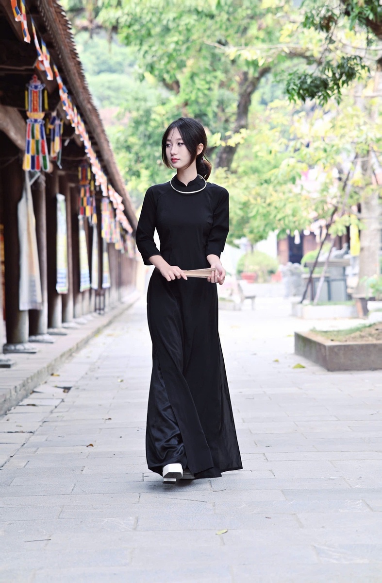 Thảo Nguyên - Kỷ niệm 1.2025 — ảnh 3