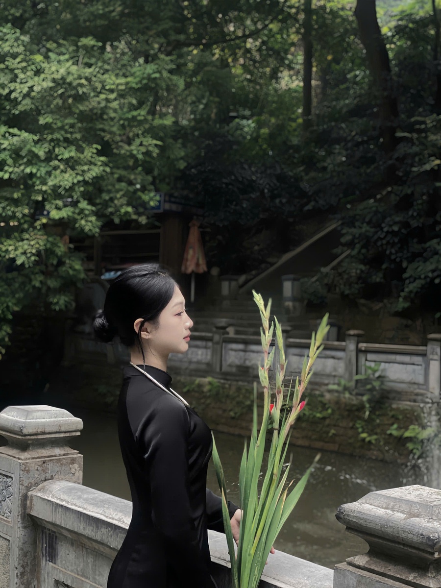 Kim Anh - Kỷ niệm 3.2024 — ảnh 3