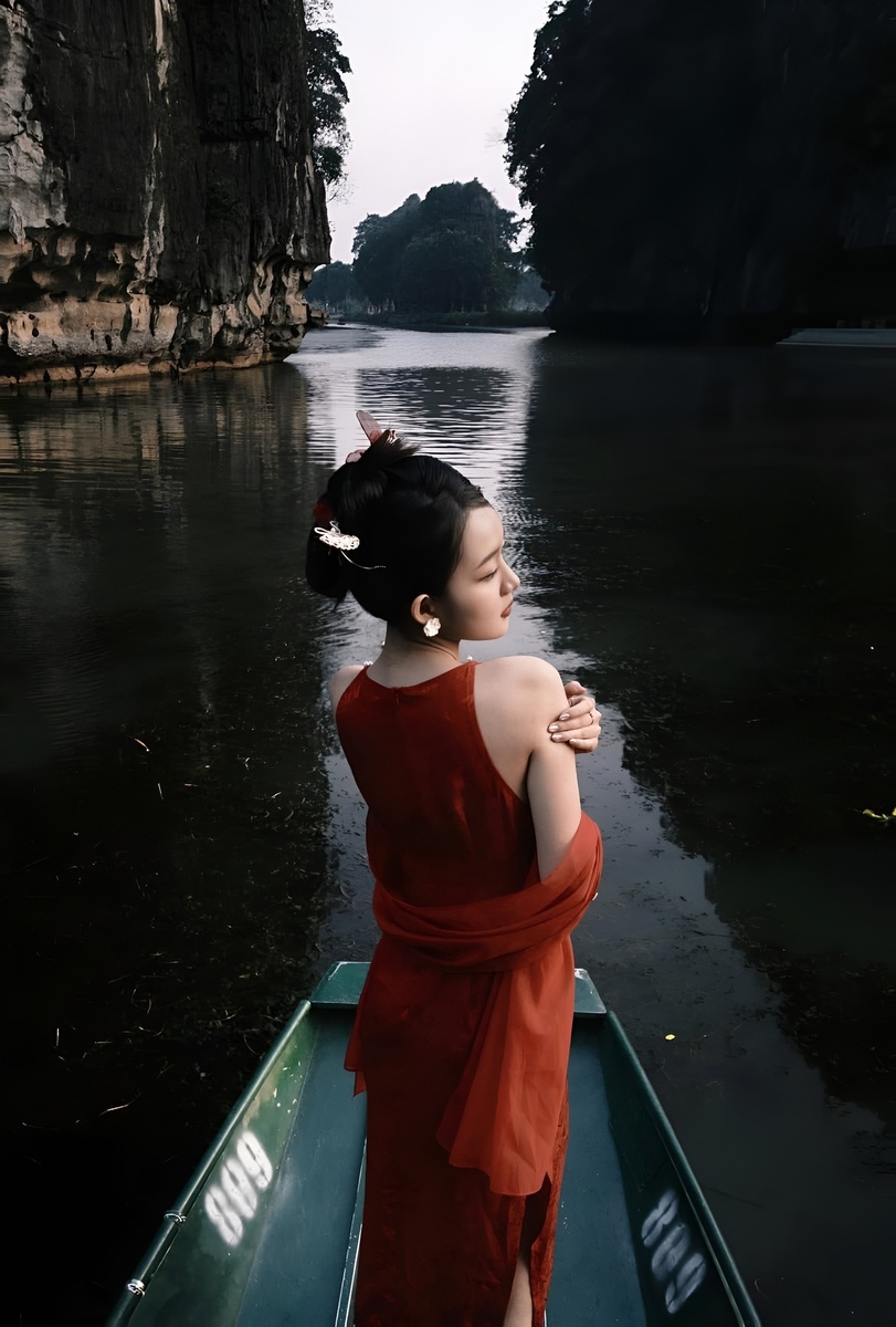 Vũ Thùy Dương - Kỷ Niệm 1.2025 — ảnh 5