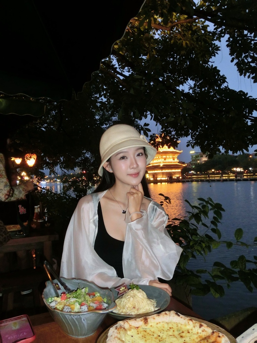Vũ Thùy Dương - Kỷ niệm 11.2025 — ảnh 5