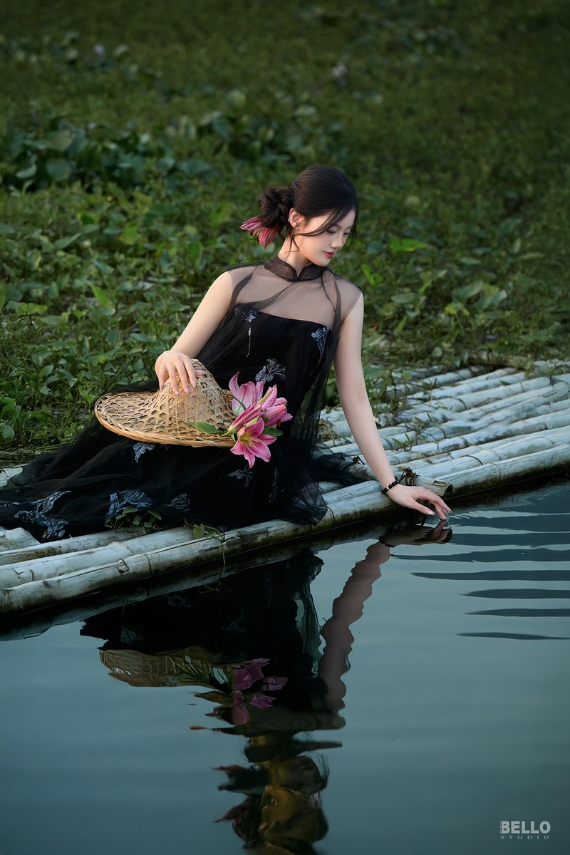 Nguyễn Hương Ly - Kỷ Niệm 11.2025 — ảnh 2