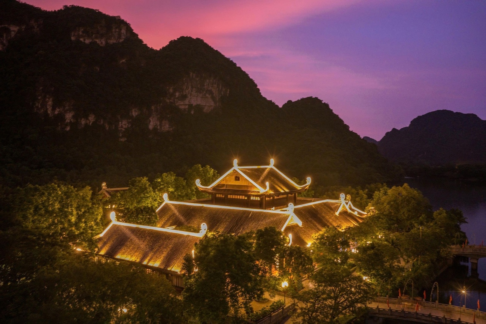 Tràng An về đêm — ảnh 5