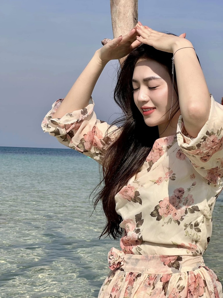 Vương Yến - Kỷ niệm 1.2025 — ảnh 2