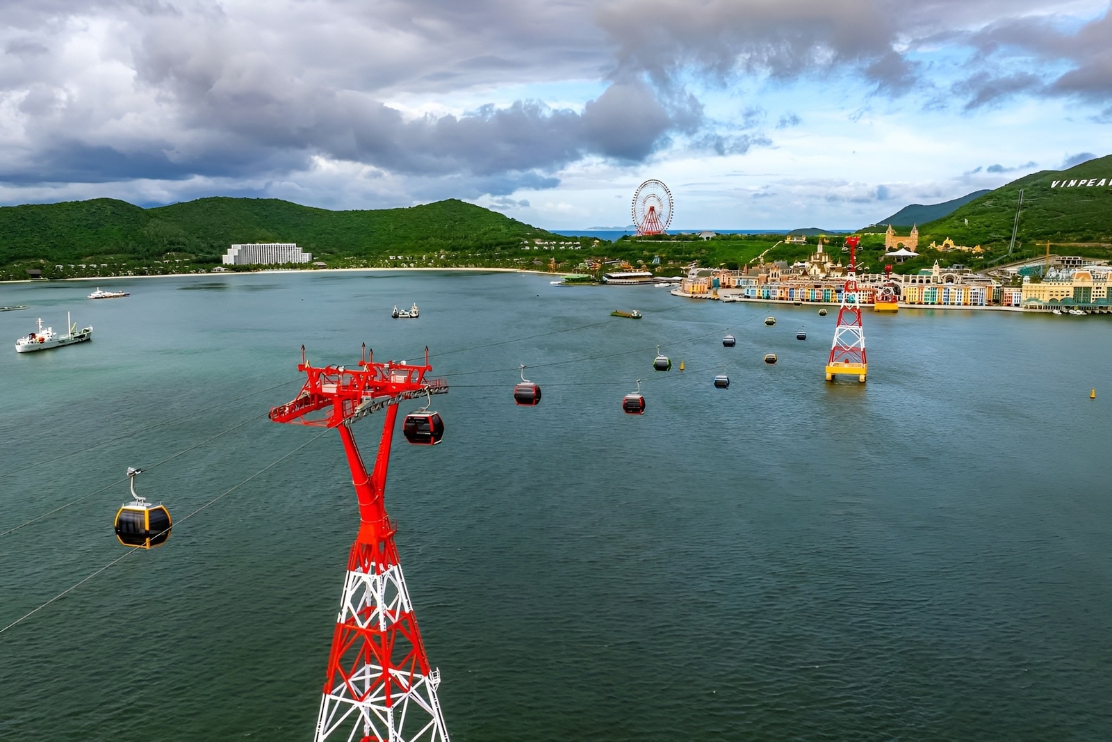 Bánh Xe Bầu Trời – Sky Wheel — ảnh 6